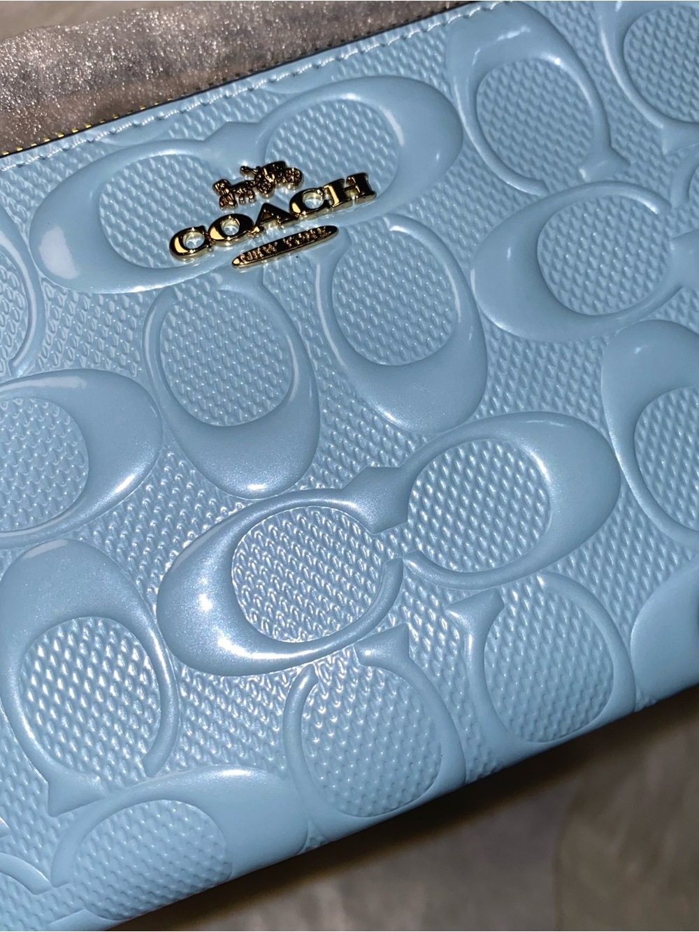 Coach leather Corner Zip Wristlet In Signature Leather New